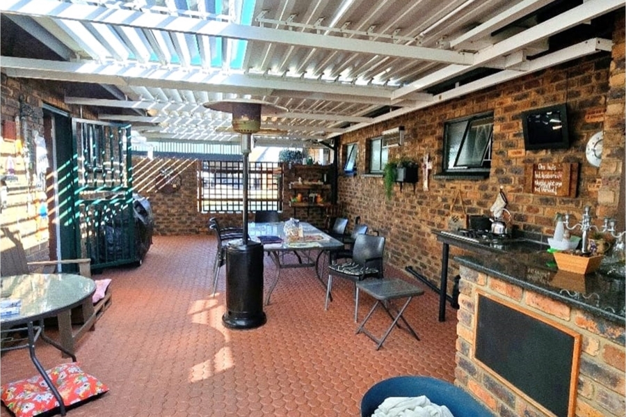 3 Bedroom Property for Sale in Vaalpark Free State